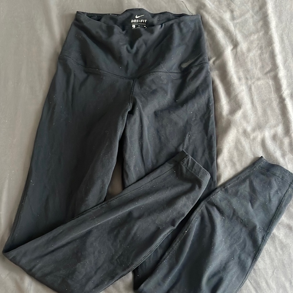 Black nike leggings